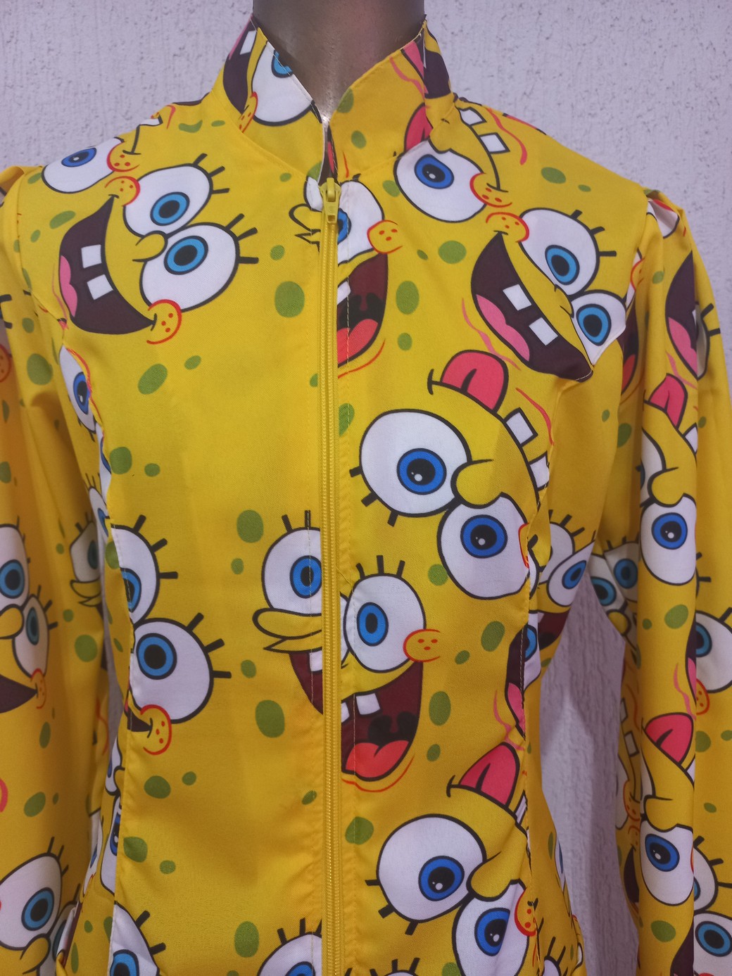 Jaleco Temático – Bob Esponja - Image 2